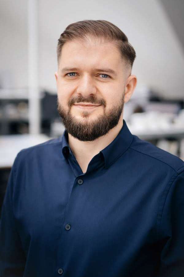 Islam Bisultanov