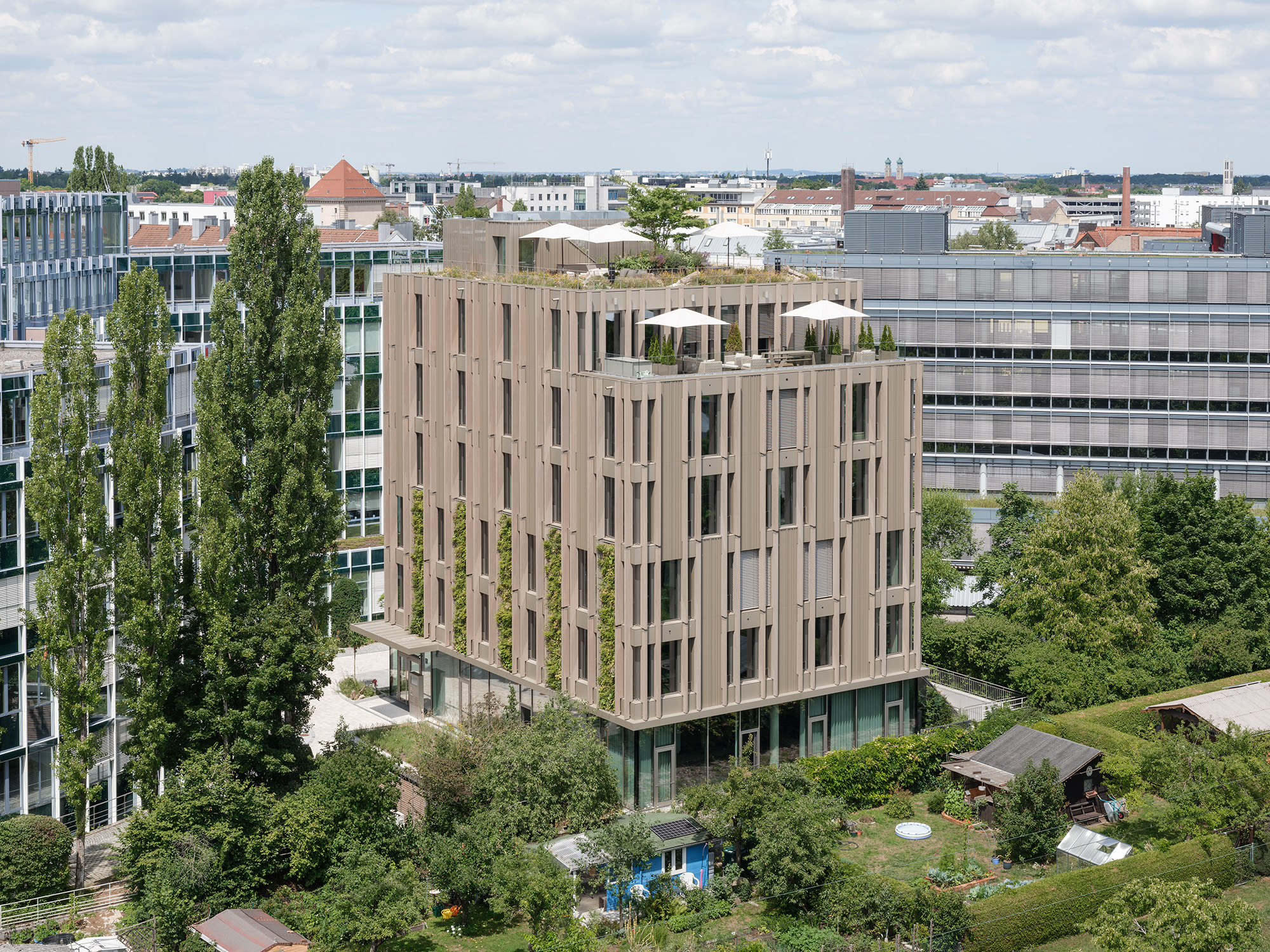 Bürogebäude im Omega-Park, München  11