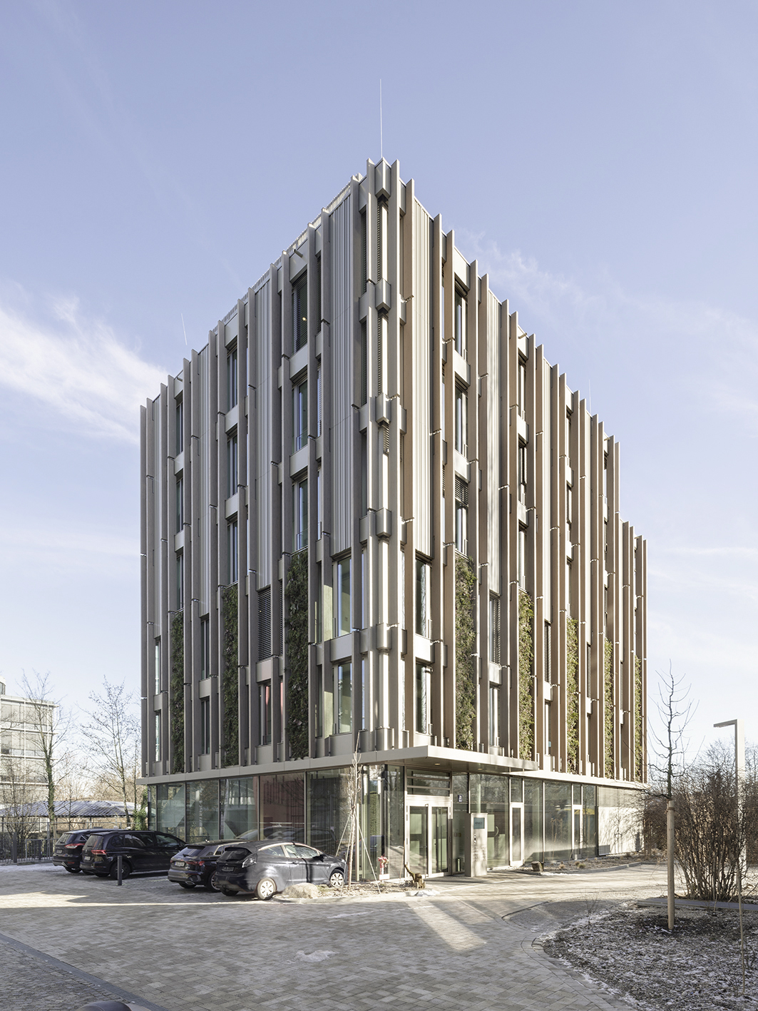Bürogebäude im Omega-Park, München  1
